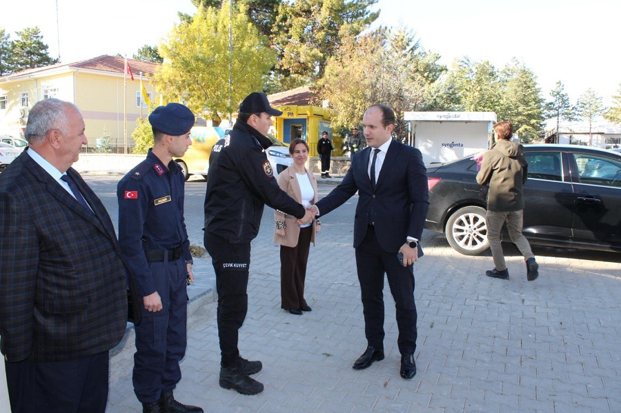 Kaymakamımız Sayın Abdulhamit BAYRAM İlçemizdeki Görevine Başladı.